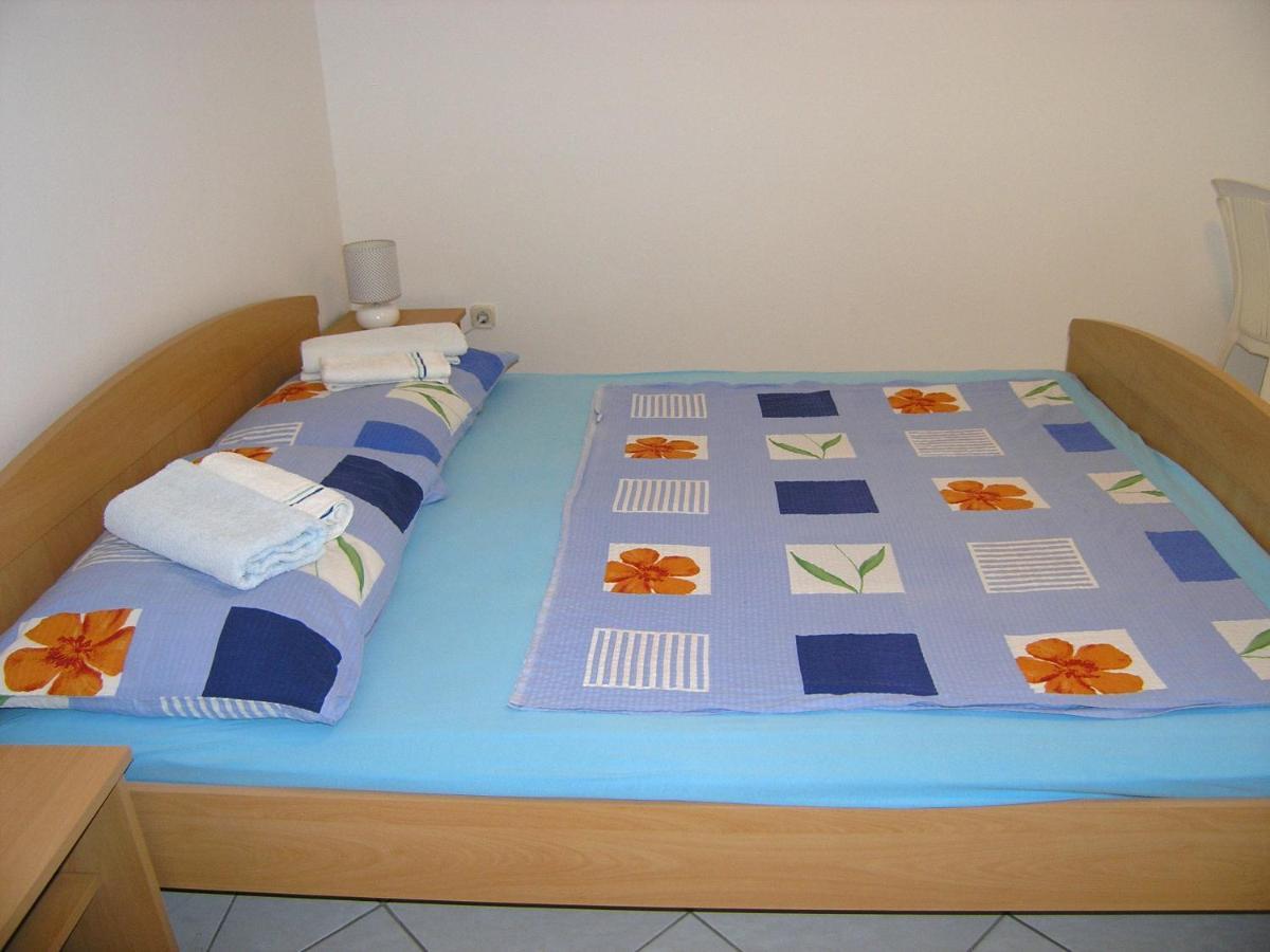 Apartments Murgic Кърк Екстериор снимка