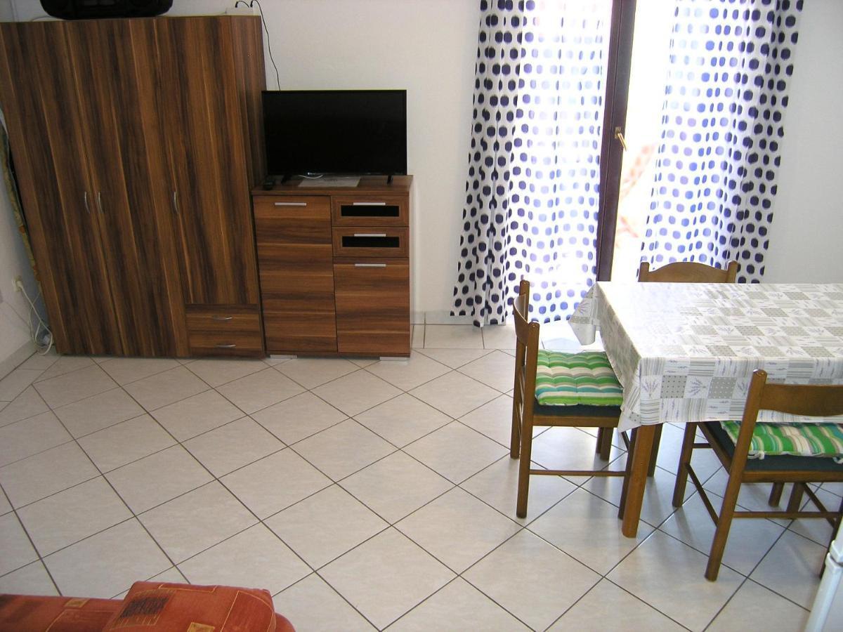 Apartments Murgic Кърк Екстериор снимка