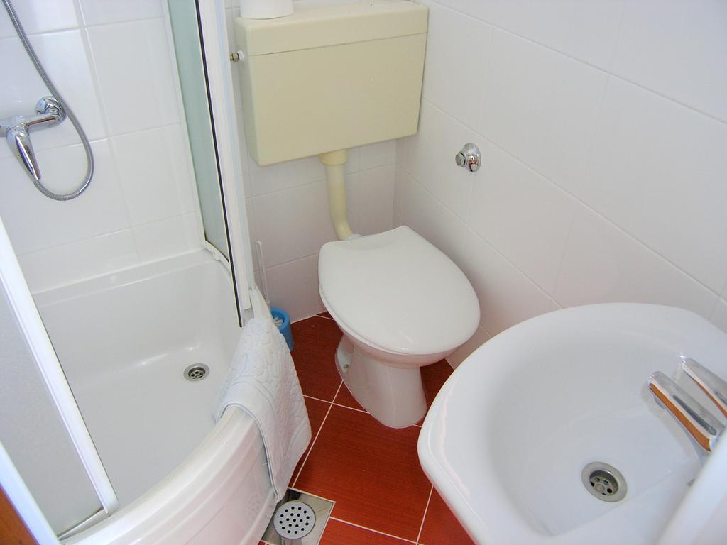 Apartments Murgic Кърк Екстериор снимка