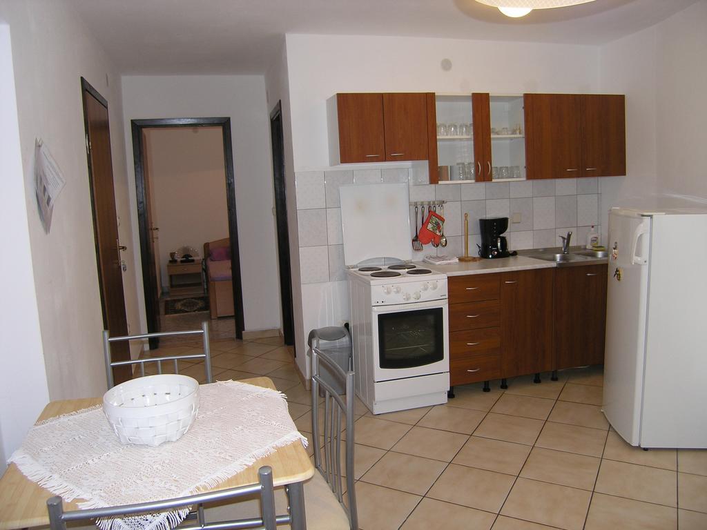 Apartments Murgic Кърк Екстериор снимка