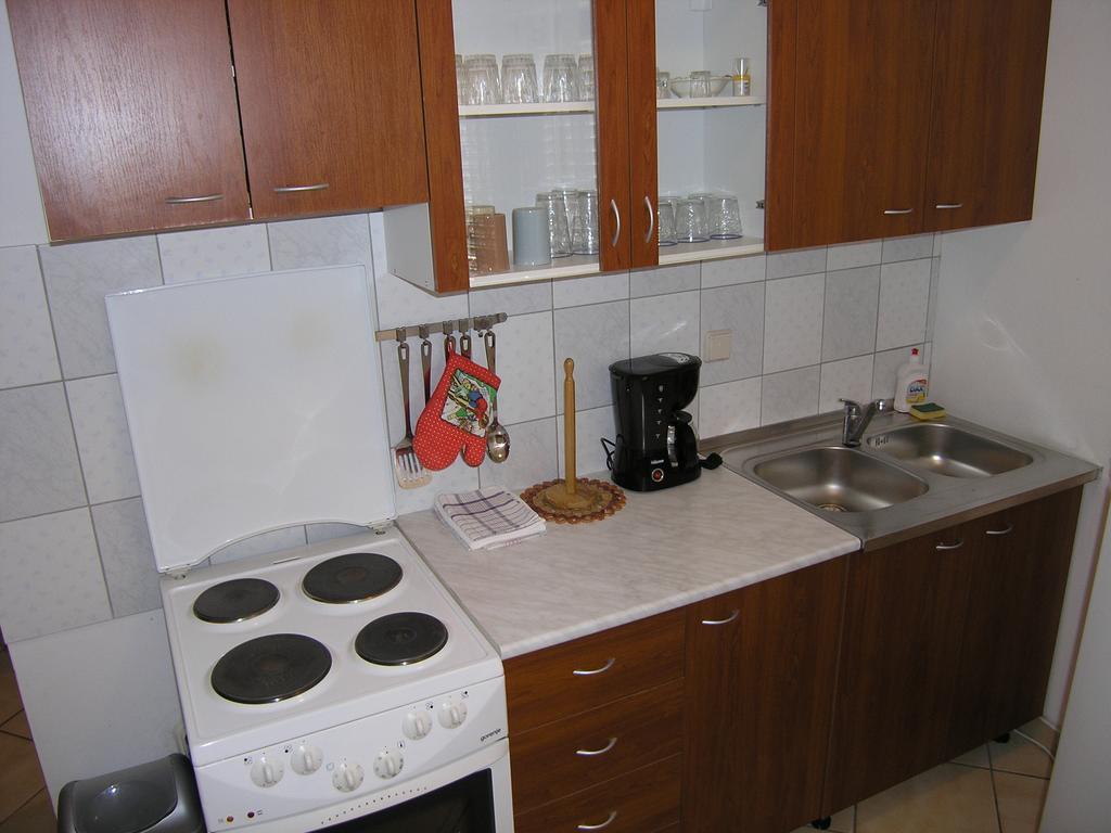 Apartments Murgic Кърк Екстериор снимка