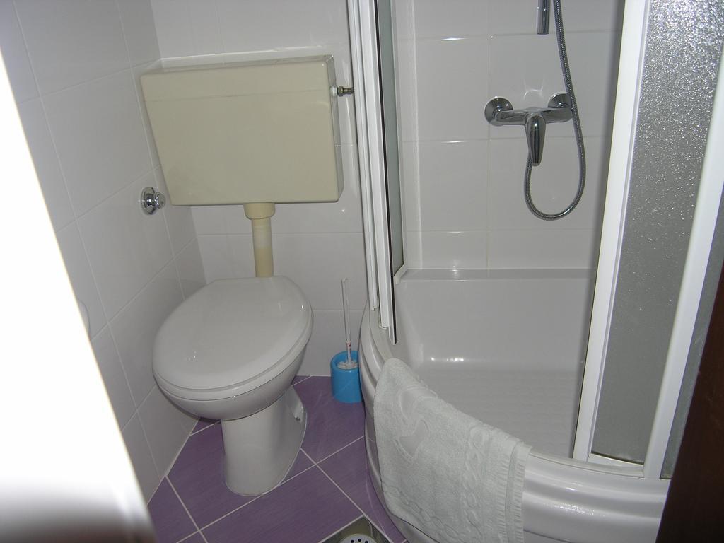 Apartments Murgic Кърк Екстериор снимка